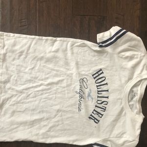 Hollister T-shirt
